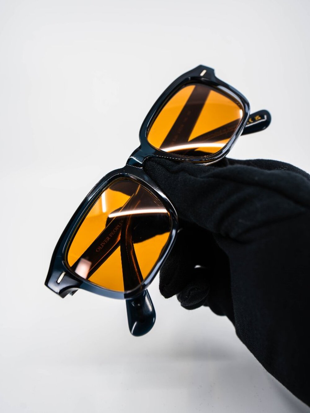 Oliver Peoples Errisson Sun OV5562SU Sunglasses